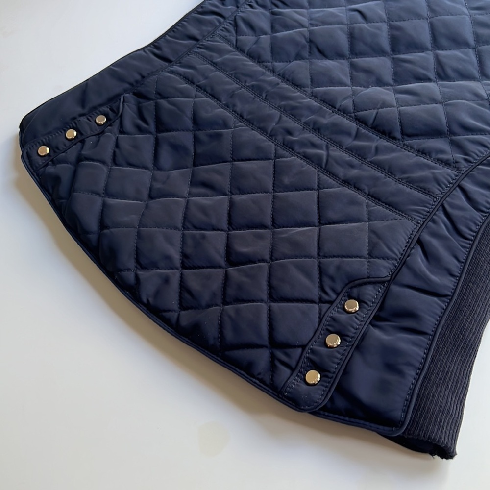 Zara Vest - Picture 8 of 9